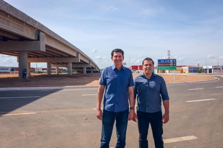Petrolina (PE): Prefeito Simão Durando e DNIT liberam rotatória da BR-407